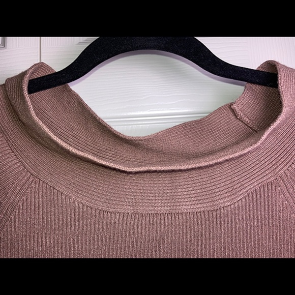EUC WIDE NECK RIBBED FITTED TOP - Picture 3 of 5